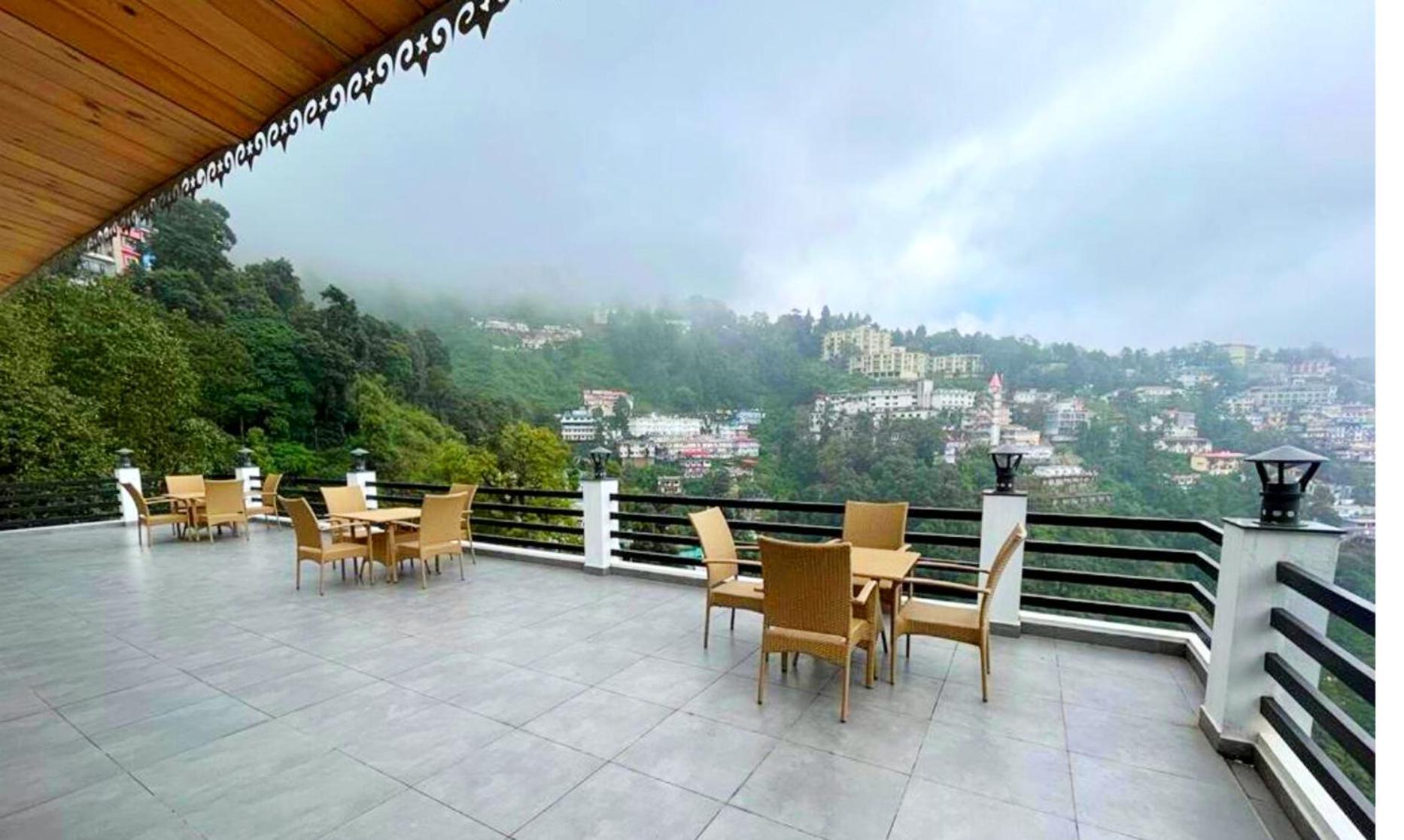 The Boho Mussoorie Hotel Екстериор снимка